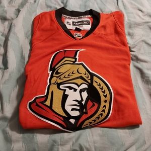 Reebok NHL Ottawa Senators Hockey Jersey Size Small‎